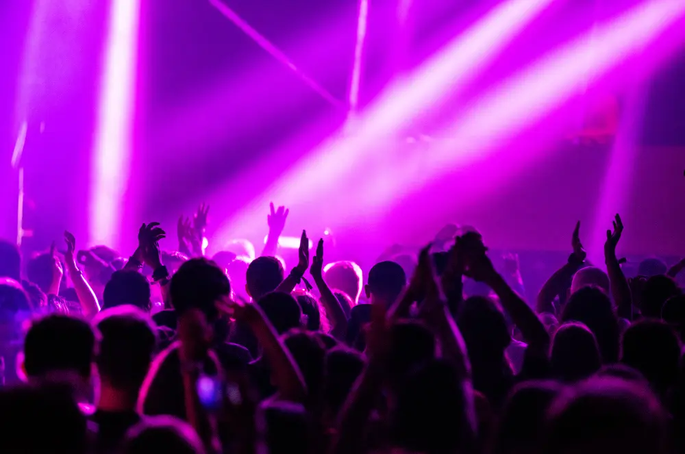 Premium Event DJ Paket für Firmenfeier & Abschlussfest